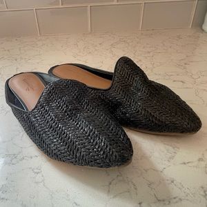 Universal Thread - Black Woven Mules